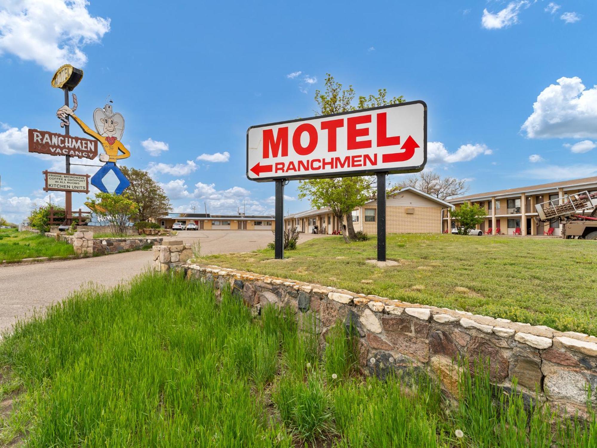 Ranchmen Motel Medicine Hat Exterior foto